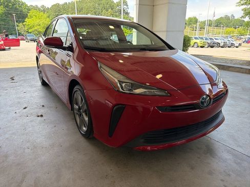 Used 2019 Toyota Prius Limited FWD image 4
