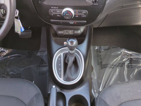 Used 2019 Kia Soul + FWD image 19