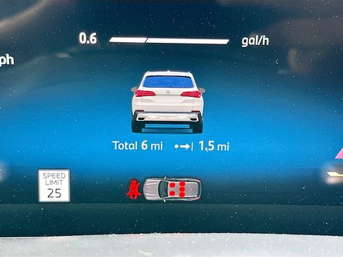 New 2026 BMW X5 sDrive40i w/ Climate Comfort Package image 9