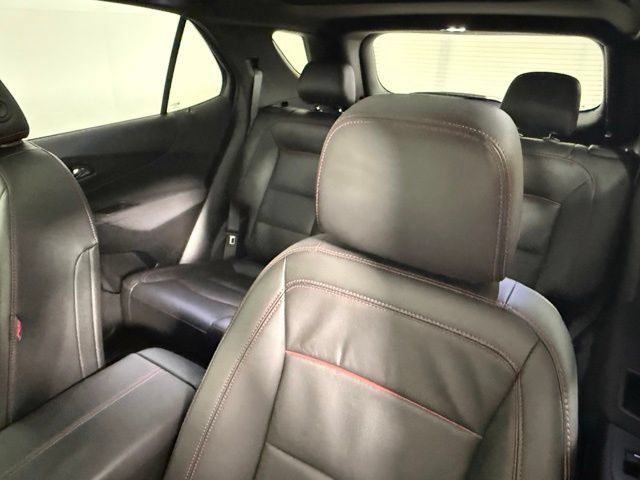 Used 2022 Chevrolet Equinox RS w/ RS Leather Package FWD image 35