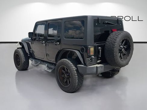 Used 2018 Jeep Wrangler Unlimited Sport S AWD/4WD image 5