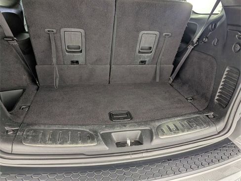 Used 2023 Dodge Durango GT image 32