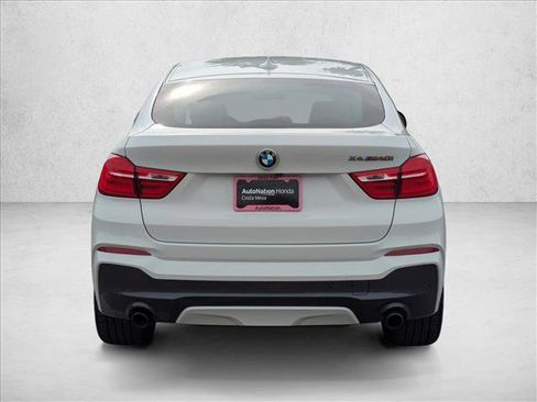 Used 2018 BMW X4 M40i image 7