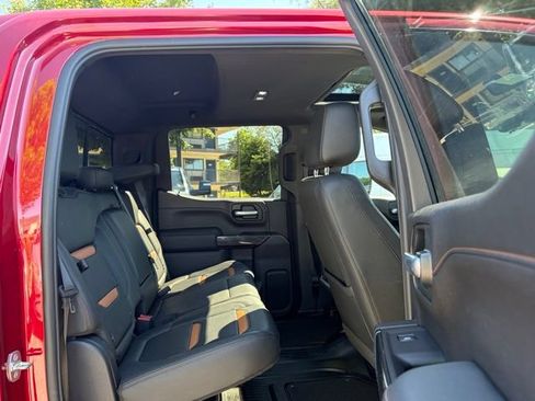 Used 2021 GMC Sierra 1500 AT4 w/ AT4 Premium Package AWD/4WD image 29