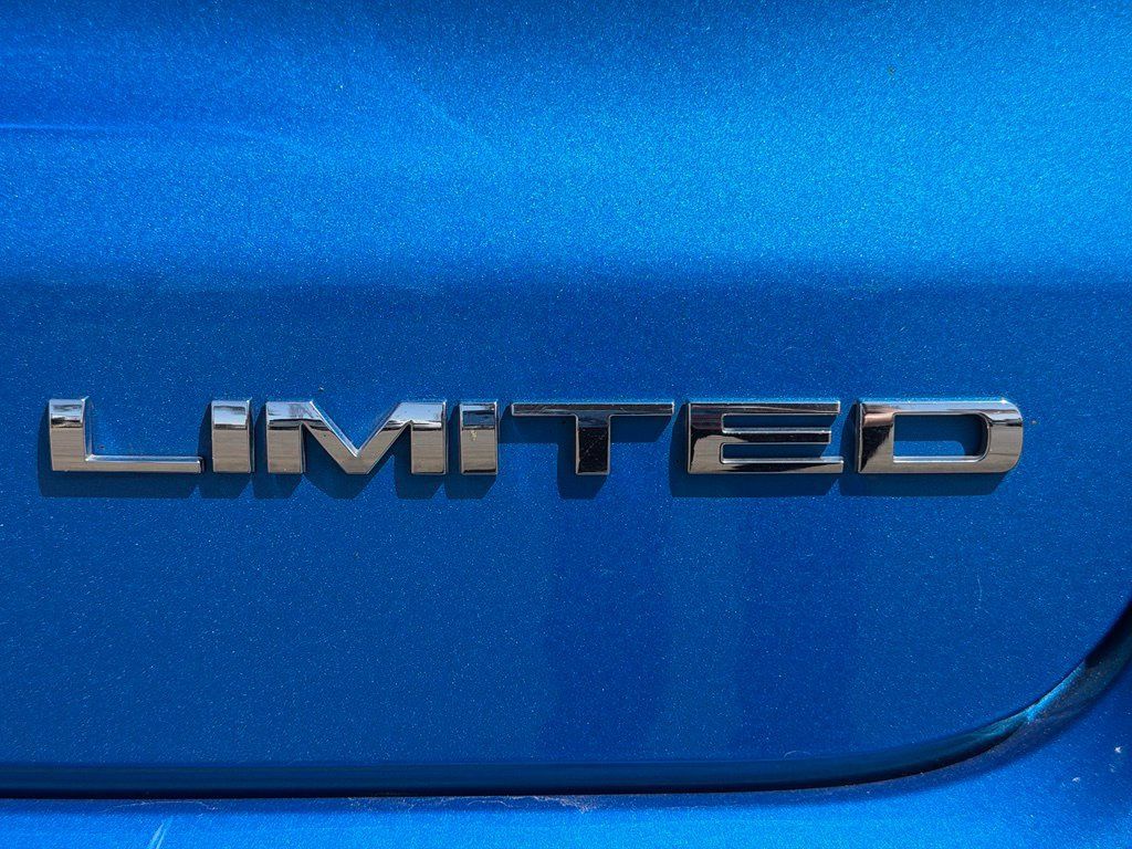 Used 2024 Jeep Compass Limited AWD/4WD image 8