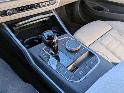 Used 2023 BMW 430i Convertible image 11