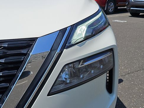 Certified 2023 Nissan Rogue SV AWD/4WD image 8