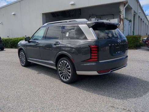New 2026 Hyundai Palisade Calligraphy FWD image 4