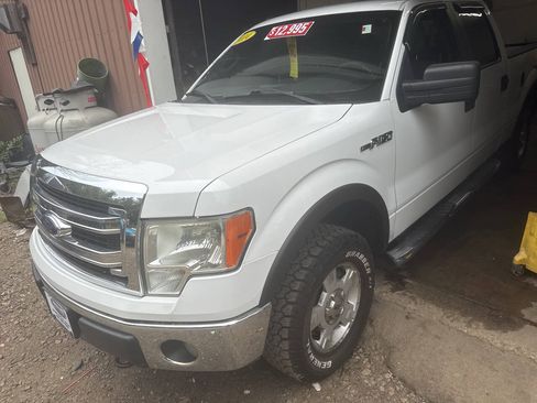 Used 2014 Ford F150 XLT AWD/4WD image 2