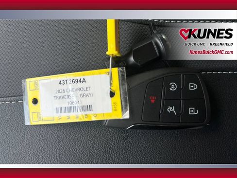 Used 2026 Chevrolet Traverse Z71 w/ Driver Confidence Package AWD/4WD image 17