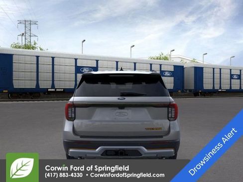 New 2026 Ford Explorer Tremor image 5