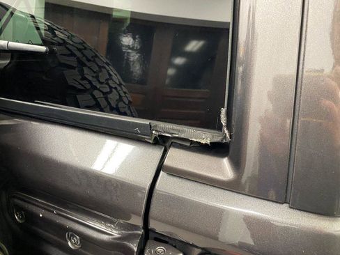 Used 2018 Jeep Wrangler Unlimited Rubicon w/ Dual Top Group image 28