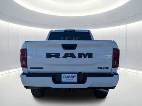 New 2026 RAM 2500 Big Horn AWD/4WD image 5