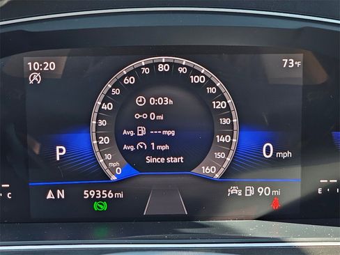 Used 2024 Volkswagen Tiguan SE w/ Panoramic Sunroof Package image 23