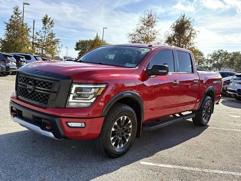 Used 2020 Nissan Titan PRO-4X w/ Pro-4x Convenience Package image 7