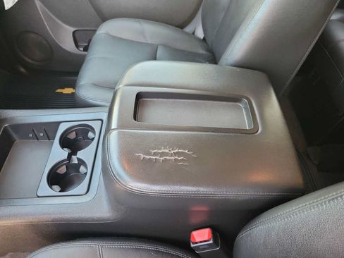 Used 2014 Chevrolet Tahoe LT w/ Texas Edition RWD image 20