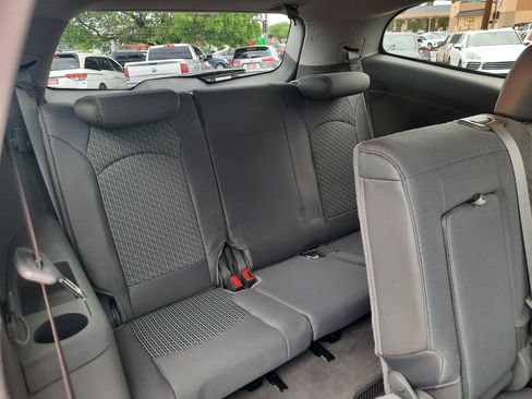 Used 2010 Chevrolet Traverse LT w/ Personal Connectivity Package AWD/4WD image 20