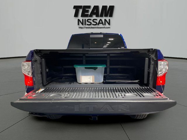 Used 2017 Nissan Titan Platinum Reserve AWD/4WD image 6