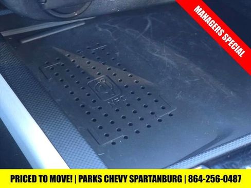 Used 2023 Hyundai Elantra Limited w/ Preferred Accessory Package image 26