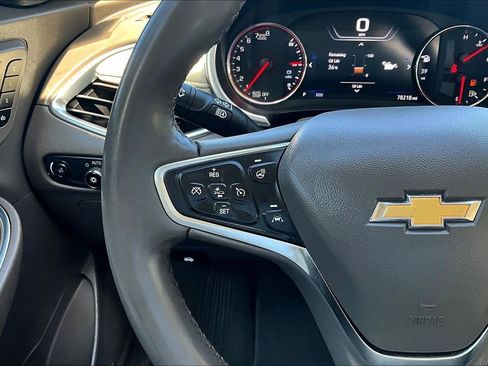 Used 2024 Chevrolet Malibu LT FWD image 12