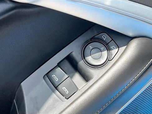 Used 2023 Chevrolet Camaro SS RWD image 17