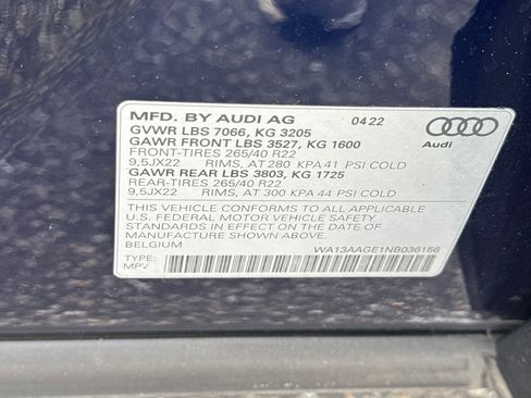 Used 2022 Audi e-tron Prestige w/ Prestige Package image 30