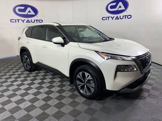 Used 2023 Nissan Rogue SV FWD video 1