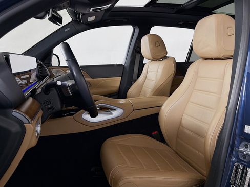 Certified 2025 Mercedes-Benz GLE 450e 4MATIC image 18
