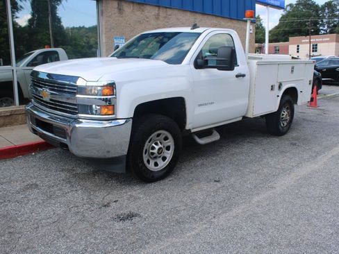 Used 2016 Chevrolet Silverado 3500 W/T RWD image 3