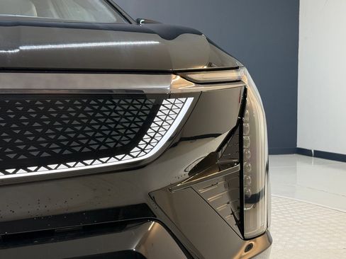 New 2026 Cadillac Optiq Sport 1 AWD/4WD image 10