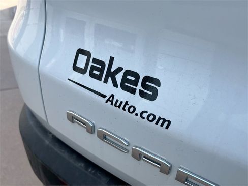 New 2025 GMC Acadia Elevation w/ Elevation Premium Package image 39