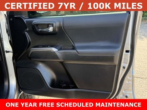 Used 2021 Toyota Tacoma TRD Off-Road w/ Technology Package AWD/4WD image 8