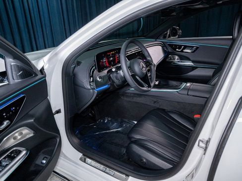 New 2026 Mercedes-Benz E 350 Sedan image 10