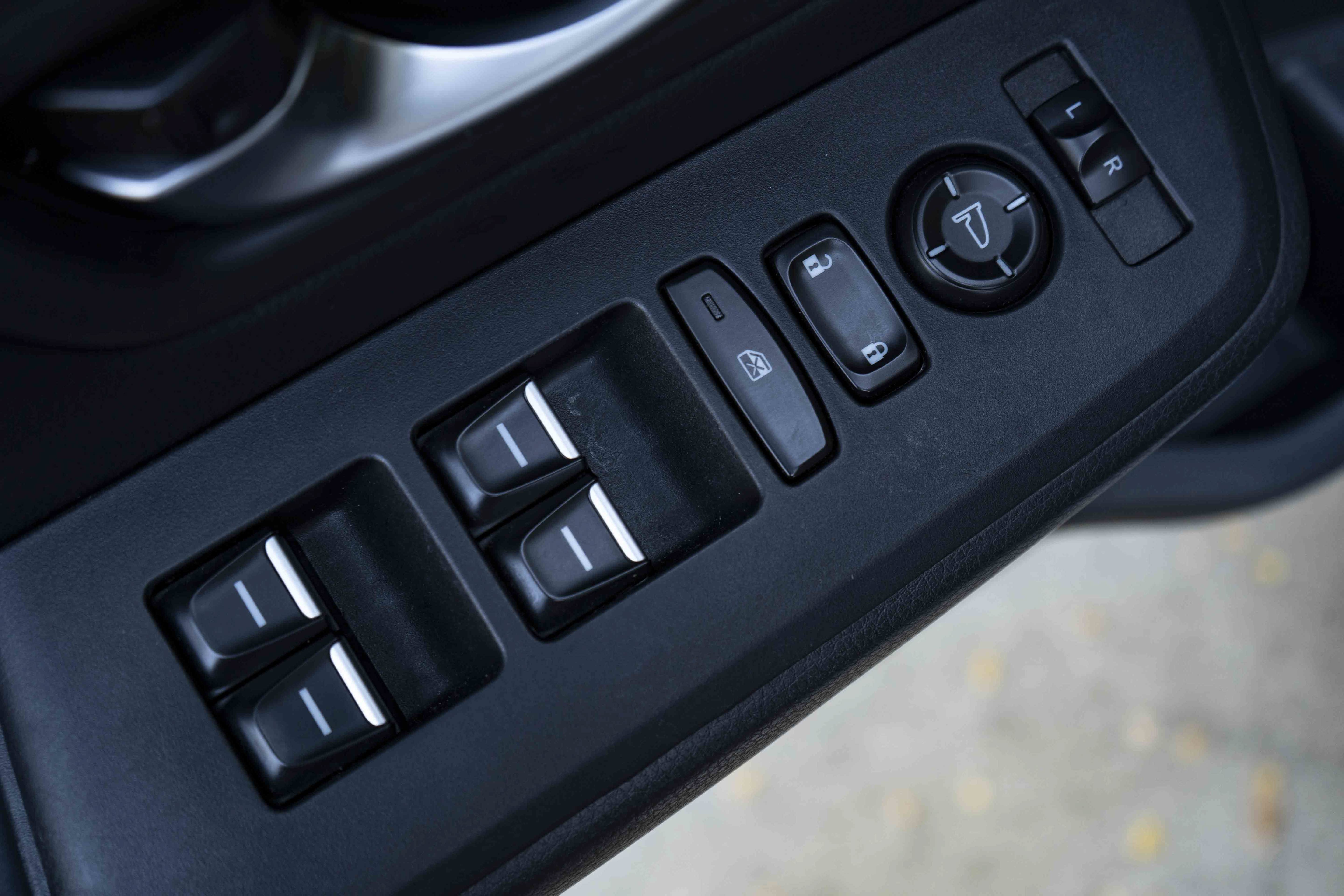 Used 2025 Honda Pilot Touring image 37