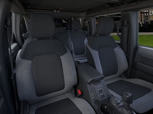 New 2025 Ford Bronco Big Bend image 10