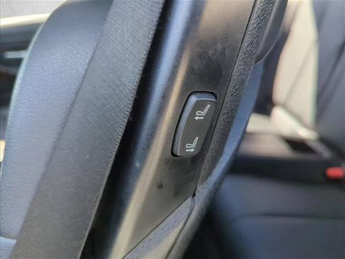 Used 2015 BMW 428i Convertible image 28