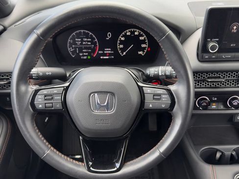 Used 2025 Honda HR-V Sport image 19