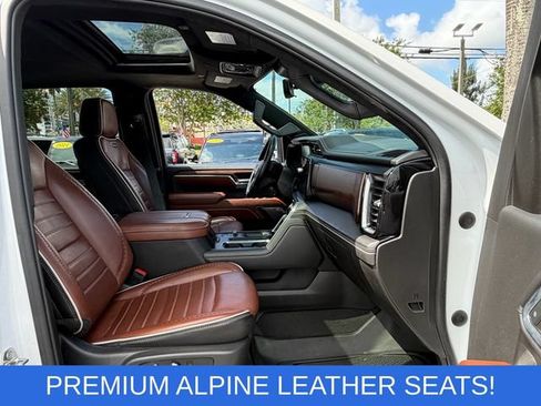 Used 2024 GMC Sierra 2500 Denali Ultimate w/ Max Trailering Package AWD/4WD image 18