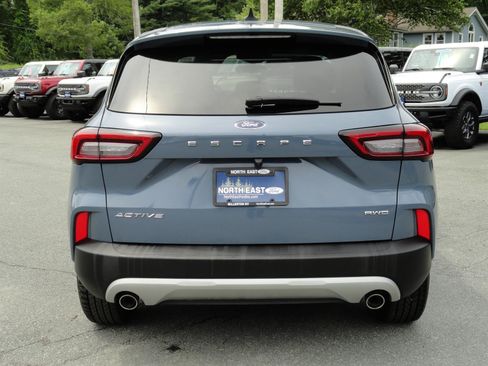 Used 2024 Ford Escape Active AWD/4WD image 6