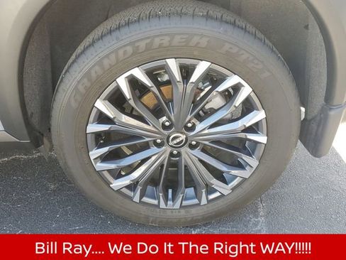 Certified 2025 Nissan Rogue SL w/ Tech Package image 6