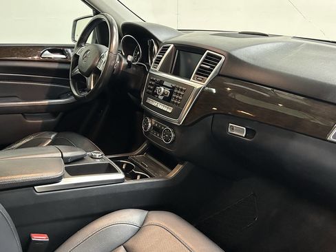 Used 2015 Mercedes-Benz ML 250 BlueTEC 4MATIC w/ Premium 1 Package image 23
