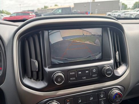 Used 2016 Chevrolet Colorado Z71 AWD/4WD image 18