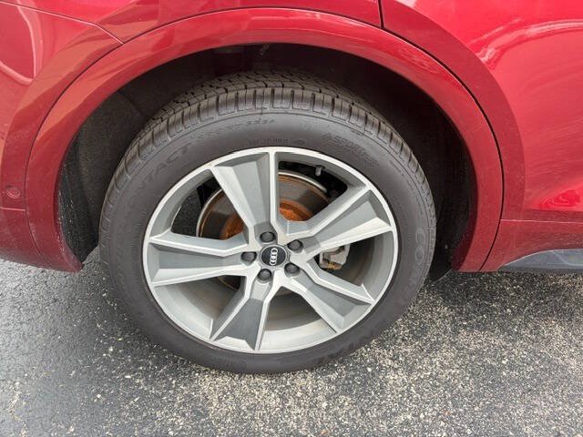 Used 2019 Audi Q5 Prestige w/ Prestige Package AWD/4WD image 18