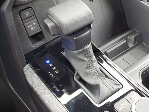 New 2026 Toyota Tundra SR5 AWD/4WD image 31