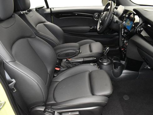 Used 2024 MINI Cooper S FWD image 21