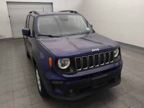 Used 2021 Jeep Renegade Latitude FWD image 14