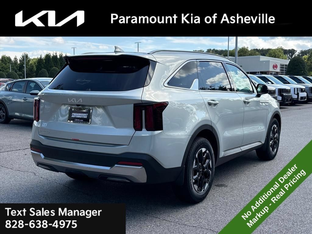 New 2026 Kia Sorento S FWD image 6