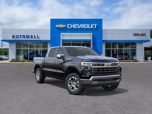 Used 2025 Chevrolet Silverado 1500 LTZ AWD/4WD image 2