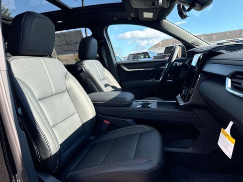 New 2026 GMC Acadia Elevation w/ Black Edition image 19