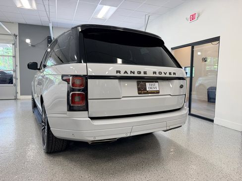 Used 2019 Land Rover Range Rover HSE AWD/4WD image 6